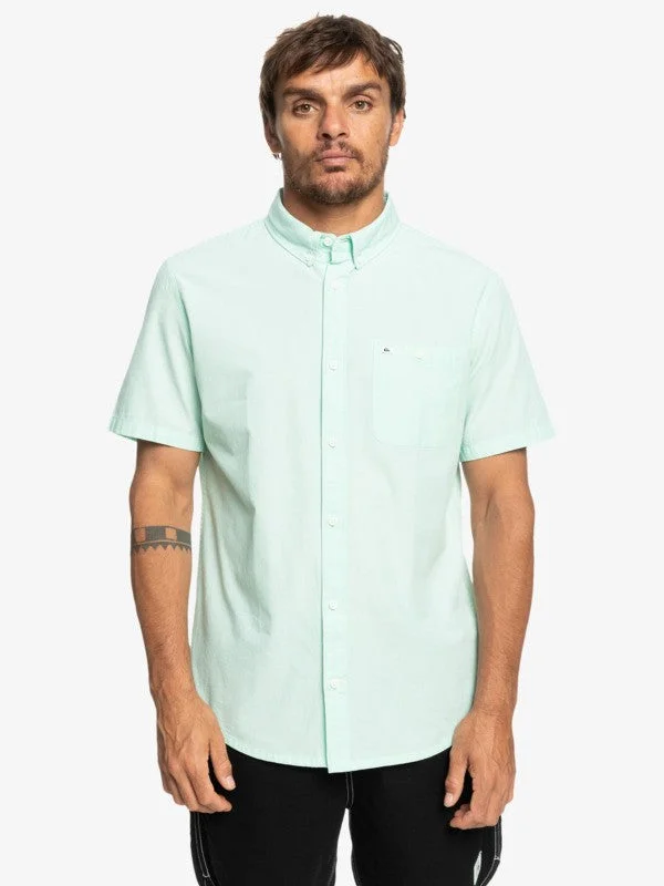 Men's organic casual wear shirt-Quiksilver Short Sleeve Men's Woven Shirts