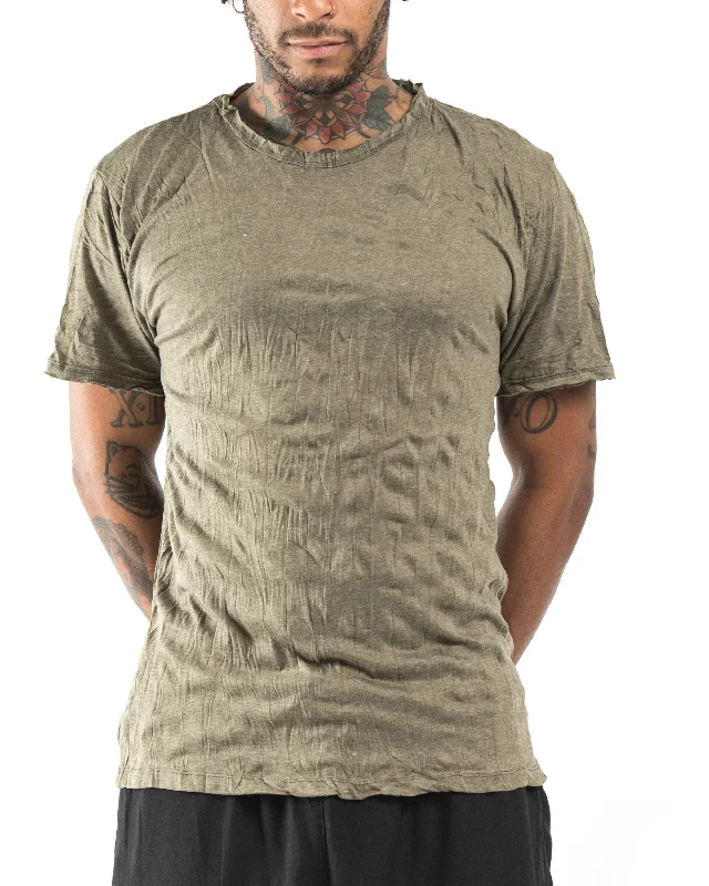 Men's fitted athletic t-shirt-Mens Solid Color T-Shirt in Green