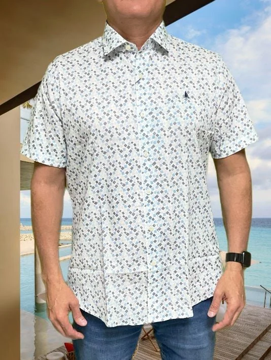 Men's comfortable travel wear shirt-Regatta Plus Short Sleeve Men' Woven Shirts Printed