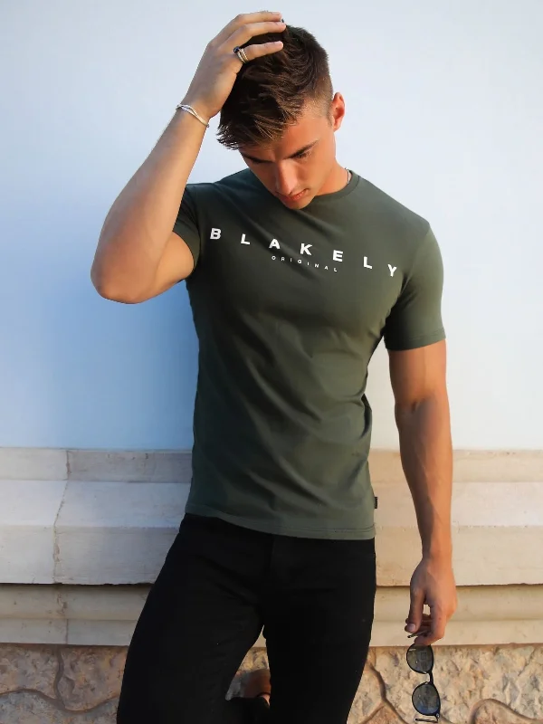 Men's beach-ready t-shirt-Tahiti T-Shirt - Green