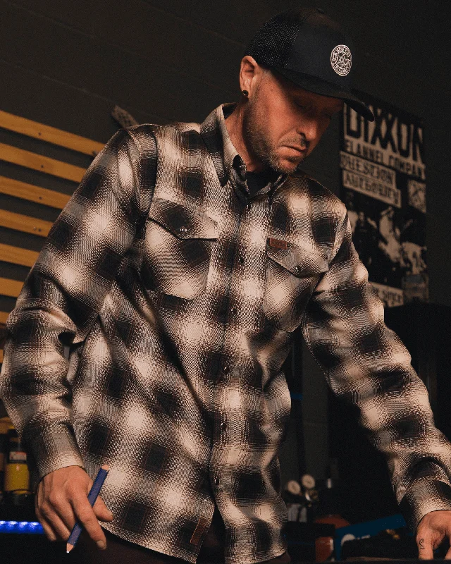 Men's tech-inspired gym wear shirt-Chippy Flannel