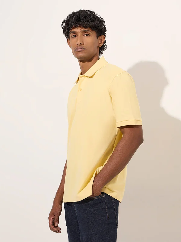 Men's adventure-ready casual polo shirt-WES Casuals Yellow Relaxed-Fit Cotton-Blend Polo T-Shirt