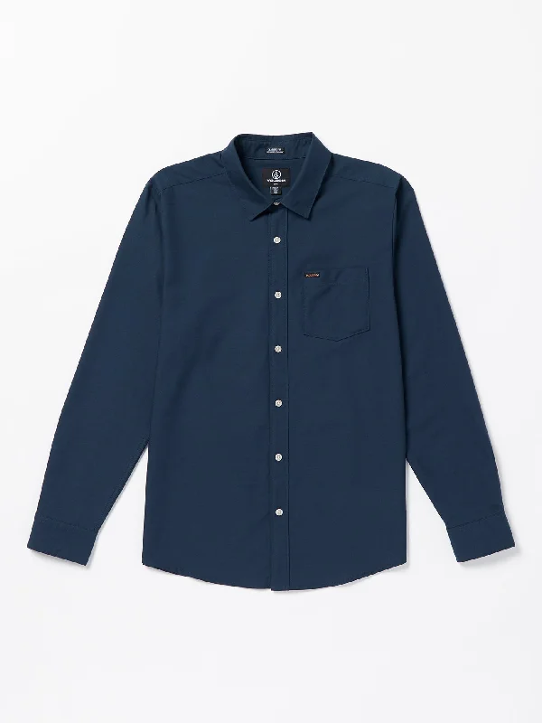 Men's high-performance travel wear shirt-Veeco Oxford Long Sleeve Shirt - Navy