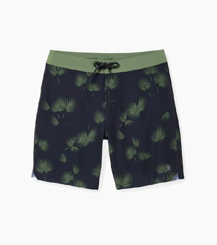 Men's breathable travel wear shorts-Passage Primo Boardshorts 18"