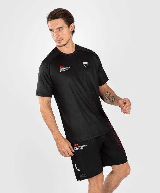 Men's contrast sleeve t-shirt-UFC Venum Performance Institute 2.0 Men’s Dry-Tech Shirt - Black/Red