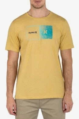 Men's go-to t-shirt-Hurley Men's T-Shirts Short Sleeve