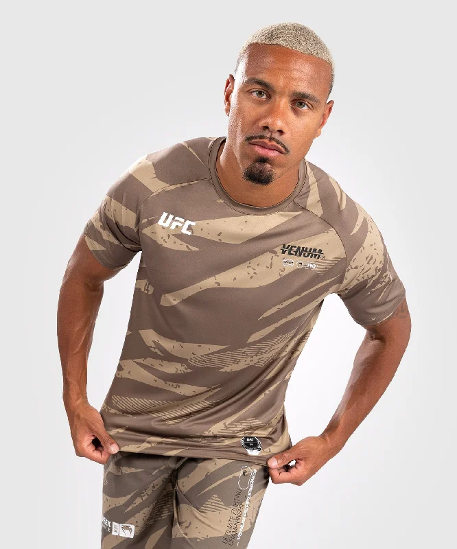 Men's inspiring graphic t-shirt-UFC Adrenaline by Venum Men's Fight Week Dry-Tech T-shirt - Desert Camo