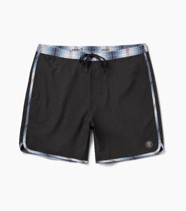 Men's adventure-ready running shorts-Chiller Raya Boardshorts 17"